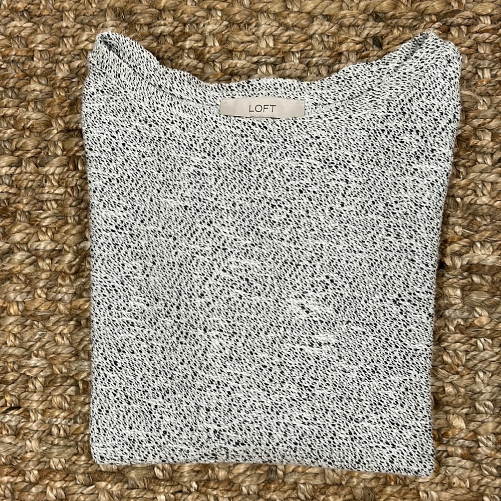 Ann Taylor LOFT Textured Sweater Size Small